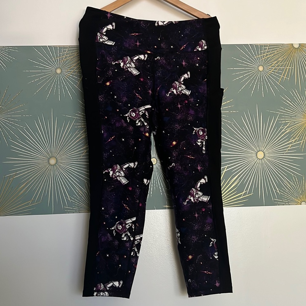 Torrid Disney Pixar Toy Story Buzz Lightyear Galaxy High-Rise Crop Legging - Picture 6 of 8